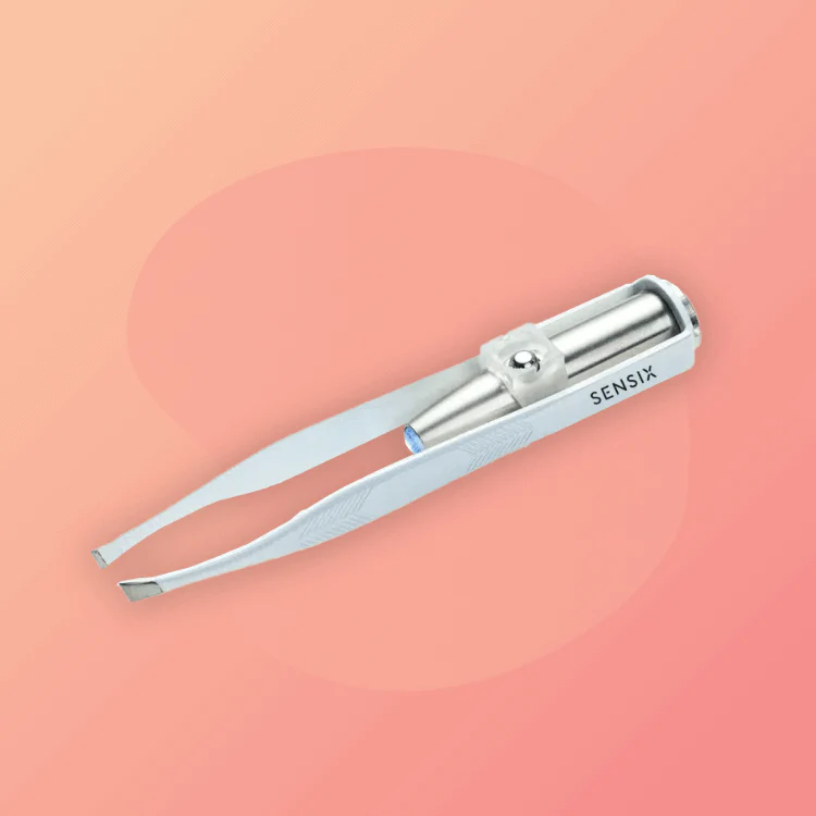 Sensica Lumi LED-Illuminated Tweezers - Image 2